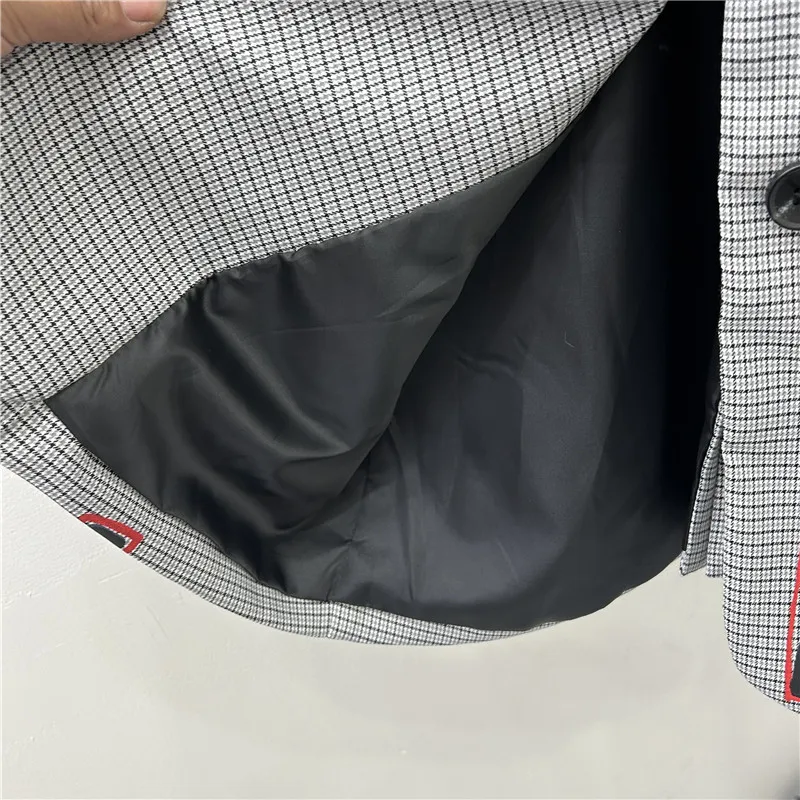 Модный клетчатый пиджак с граффити и буквами женская верхняя одежда большим