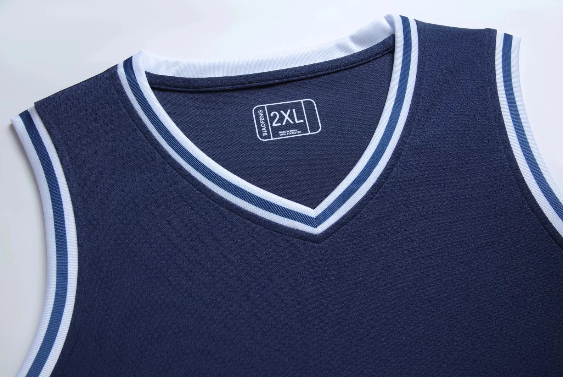 Personalized Custom Basketball Uniform for Men Club College Basketball Team Jersey Sets Quick Dry Boy Professional Sportswear