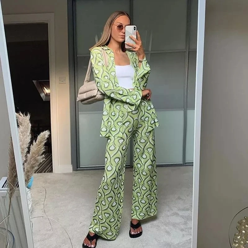 Women Pajamas Set Chic Green Geometric Print Vintage Sleepwear Long Sleeve High Waist Wide Leg Trousers 2pcs Elegant Women Sets