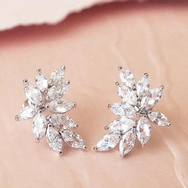 

Uring Chic Leaf Stud Earrings with 5A Marquise Cubic Zirconia Delicate Accessories for Women Wedding Party Statement Jewelry