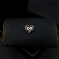 delicate heart collar pin women high end luxury heart shaped anti exposure small brooch retro rhinestone jewelry accessories pin