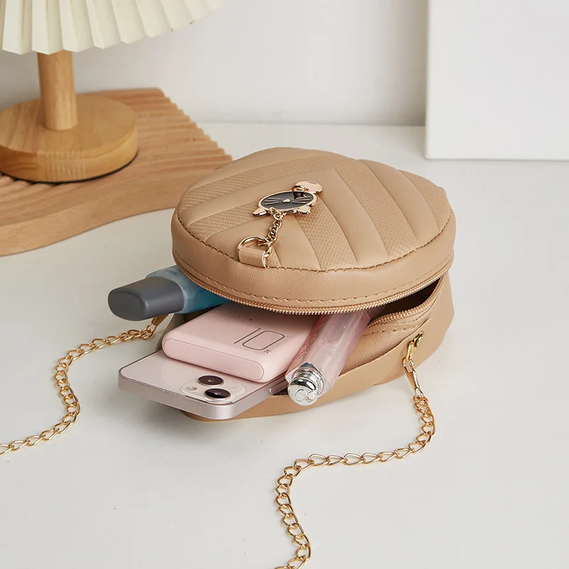 V-образная рельефная сумка для ежедневного использования с диагональным крестом