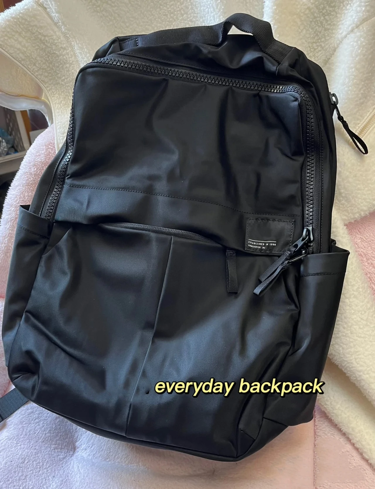 NWT Everyday Backpack 2.0 23L High-capacity Outdoor Sports Travel Backpacks Water-Repellent Fabric Business Computer BagsNWT