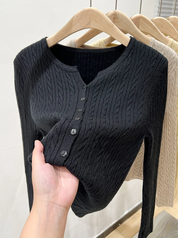Черный вязаный кардиган с v-образным вырезом и длинными рукавами женский топ 2024