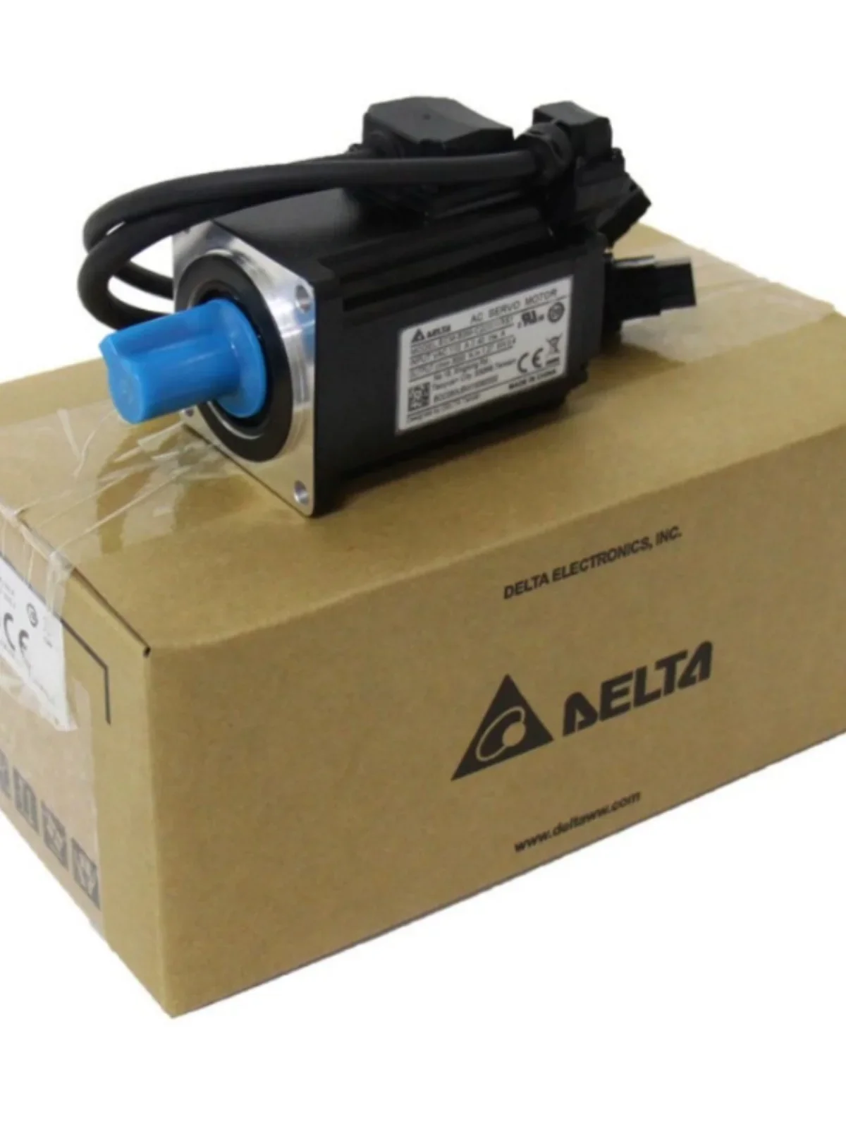Серводвигатель Delta B3 Series фотомотор/21315/21320RS1/SS1 оригинал