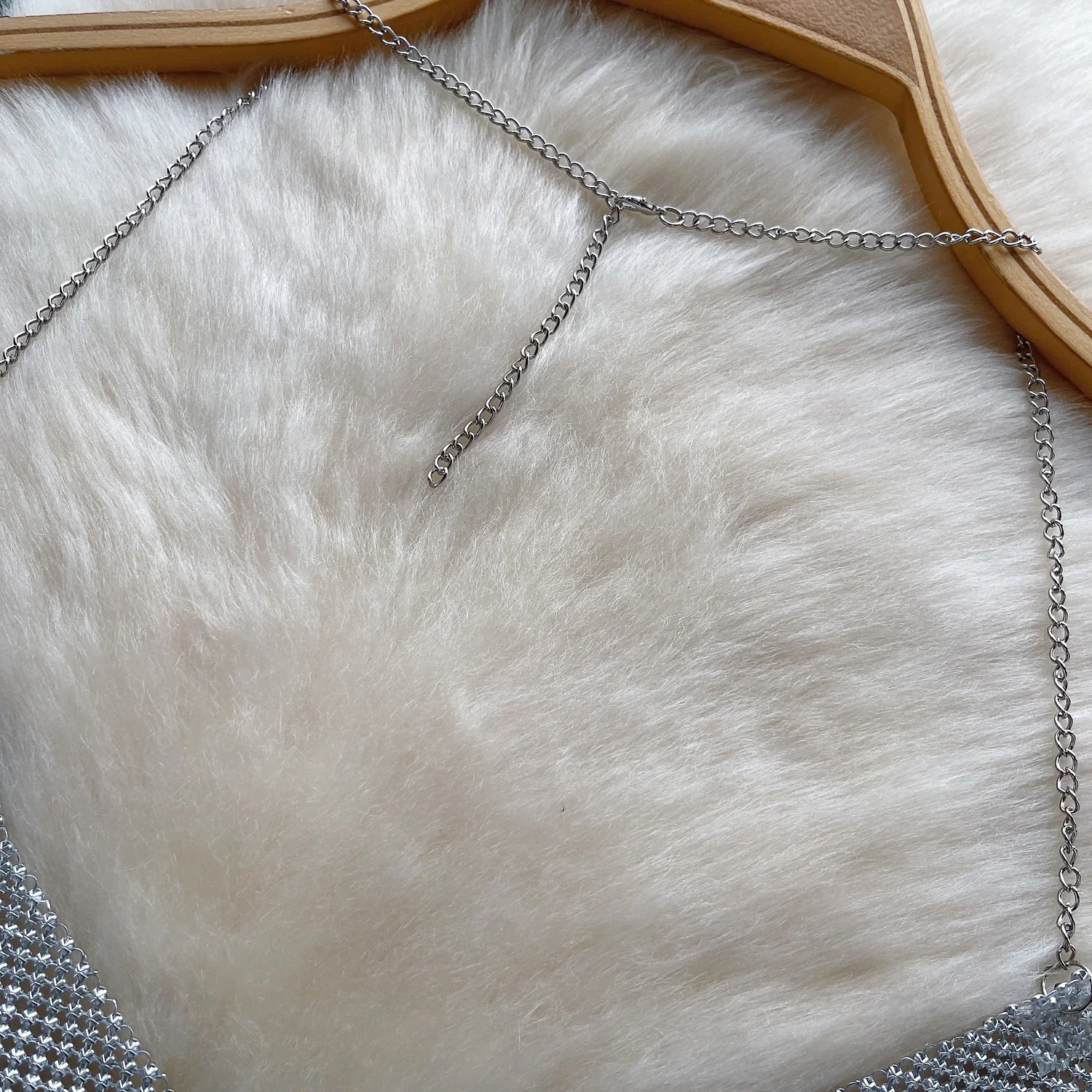 Европейский Стиль Женская цепочка с вырезами на шее открытой спиной Женские