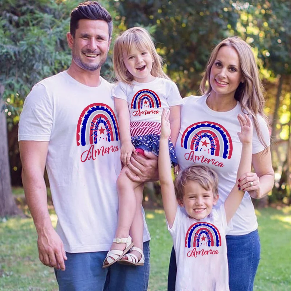 

ZAFILLE Fourth Of July Outfits For Family Kits Rainbow Letter Printed Mother And Daughter Clothes Summer Dad Son Matching Tshirt