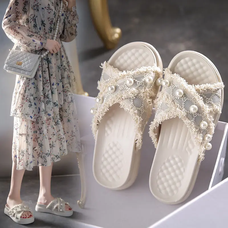 

Pearl thick-soled sandals and slippers women's summer dress 2022 new all-match sandals one-word slippers beach shoes home shoes