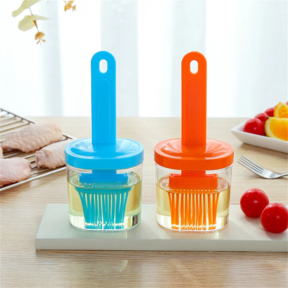 

2 in 1 Silicone Oil Bottle with Brush Barbecue Grill Oil Dispenser Cooking Baking Temperature Resistant Oil Brush Kitchen Gadget