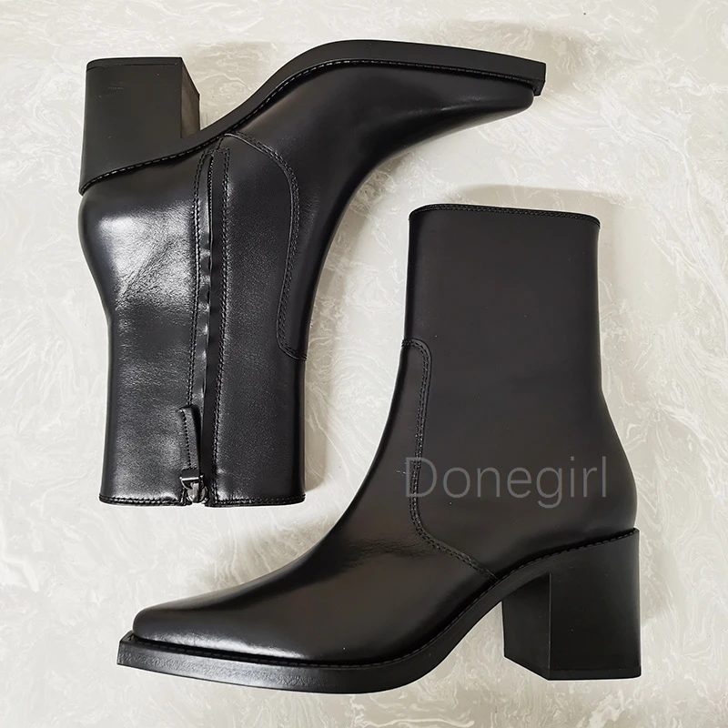 Женские ботинки из натуральной кожи с острым носком на высоком массивном каблуке