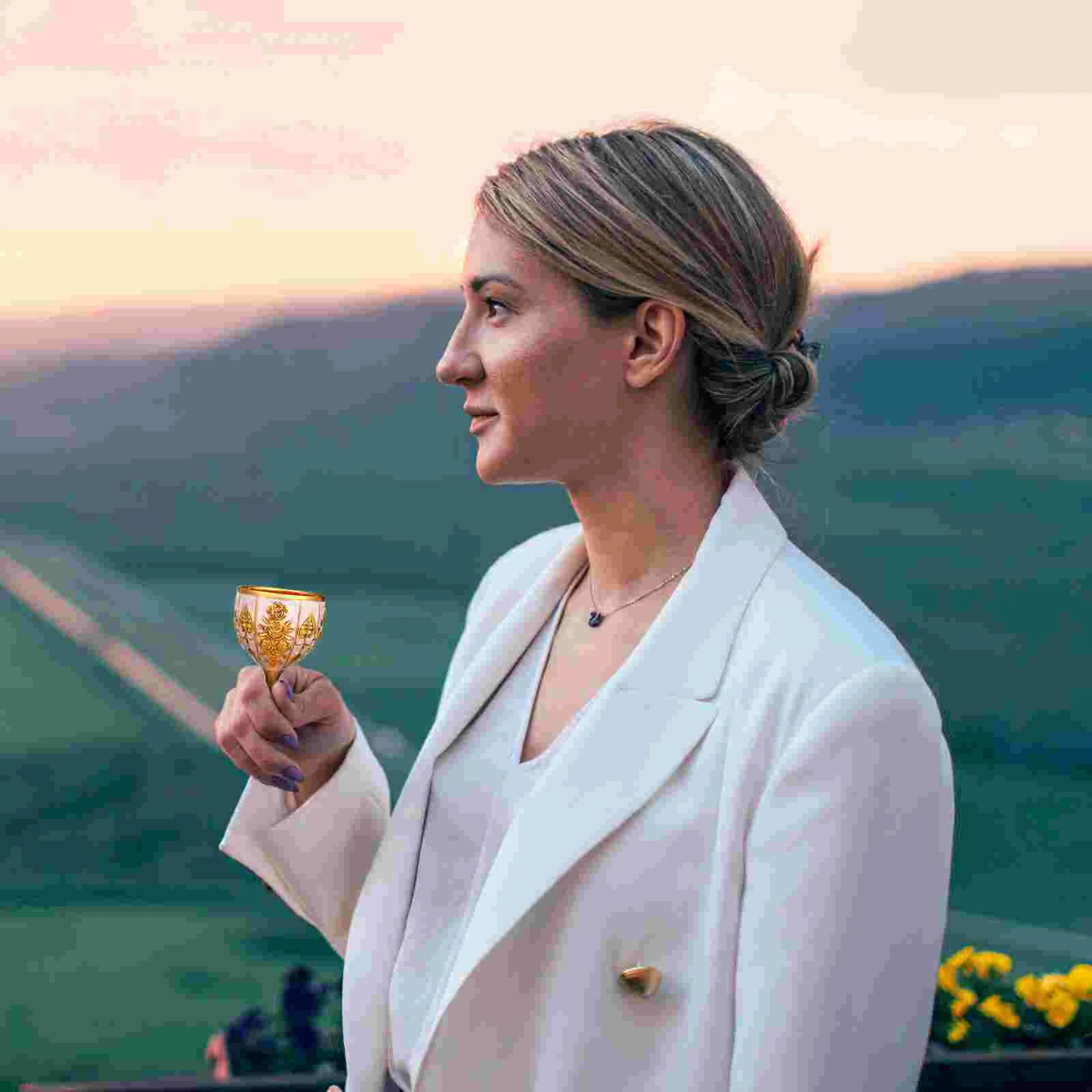 Европейская элитная стеклянная коктейльная чашка в стиле ретро нежный золотой