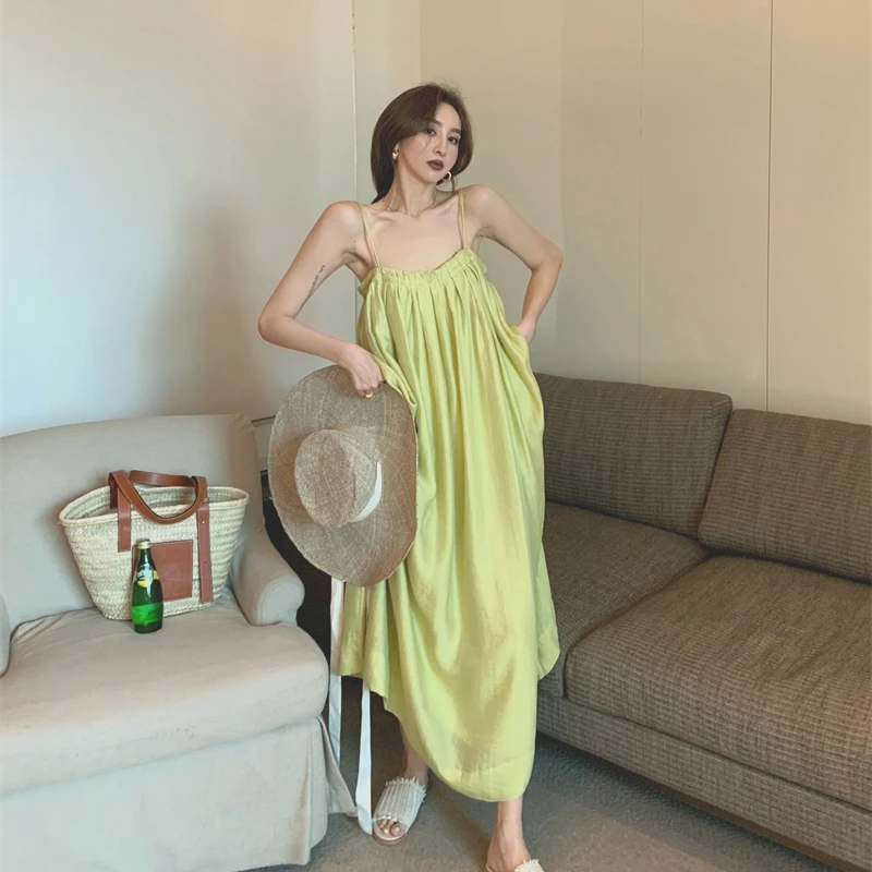 

STSVZORR retro gentle tube top skirt female summer vacation style fluffy a-line long skirt loose design suspender dress