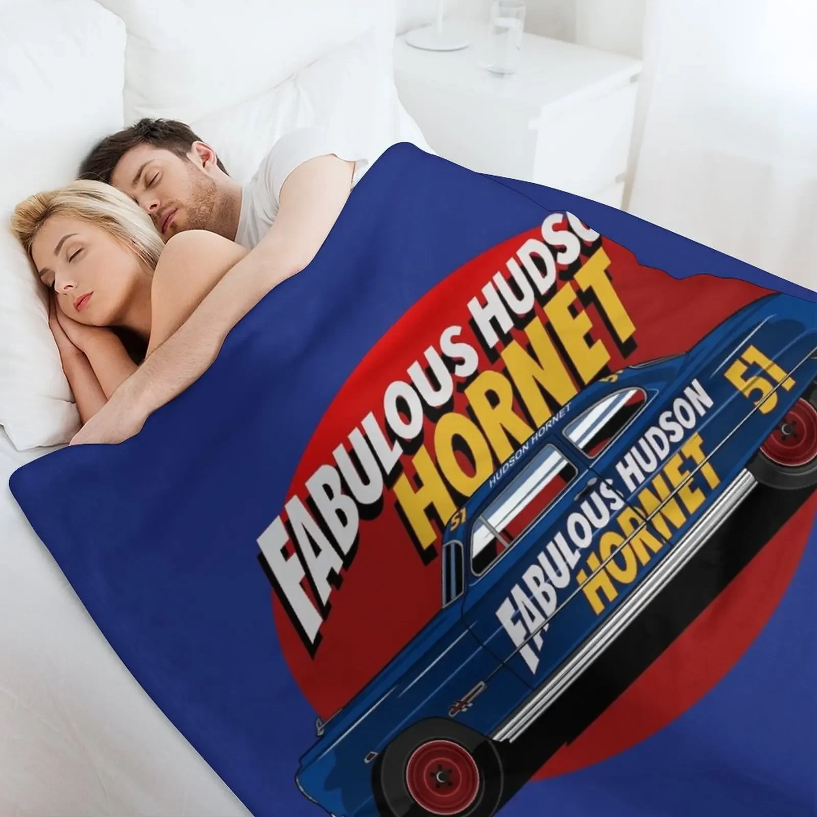 Сказочная иллюстрация Hudson Hornet от petrothings пледы одеяла и для младенцев кровати