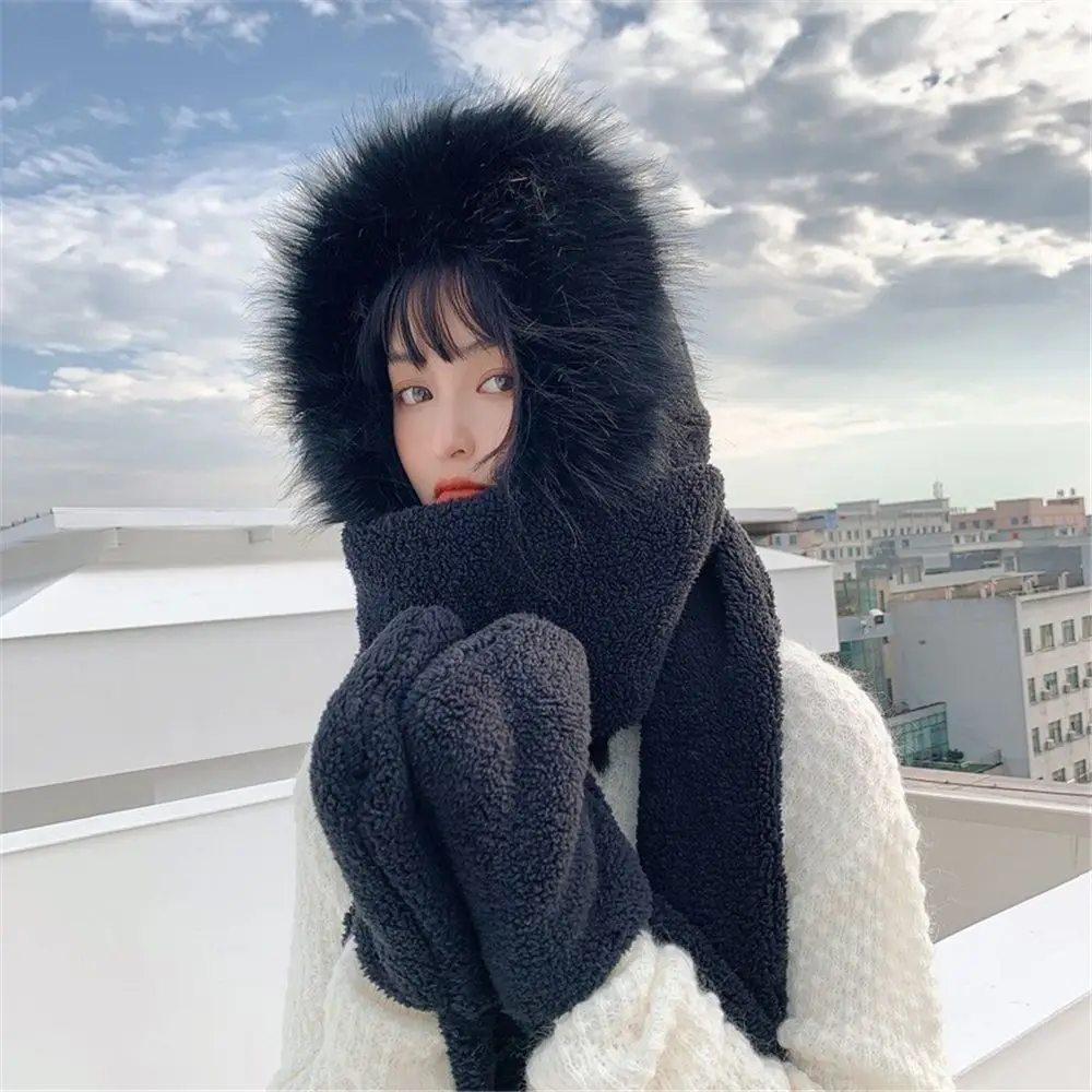 

2022 Fashion Winter Women Beanies Caps Winter Warm Hat Casual Plush Hat Scarf Gloves Set Casual Faux Fur Women Caps