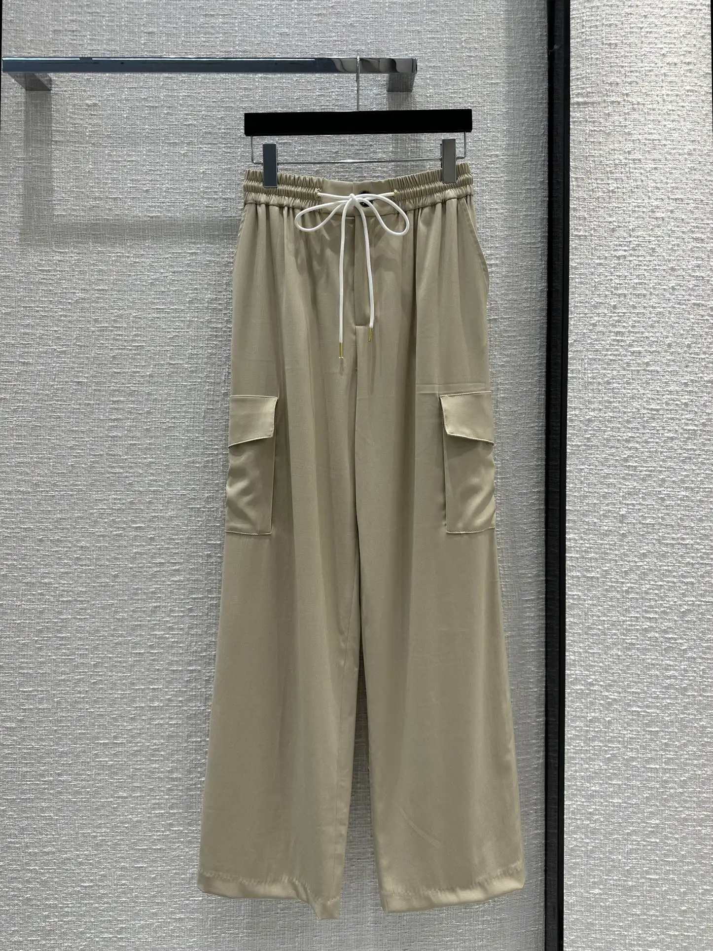 Cargo style straight pants, sports style lace-up elastic waist-free swing leg wide-leg pants6.19