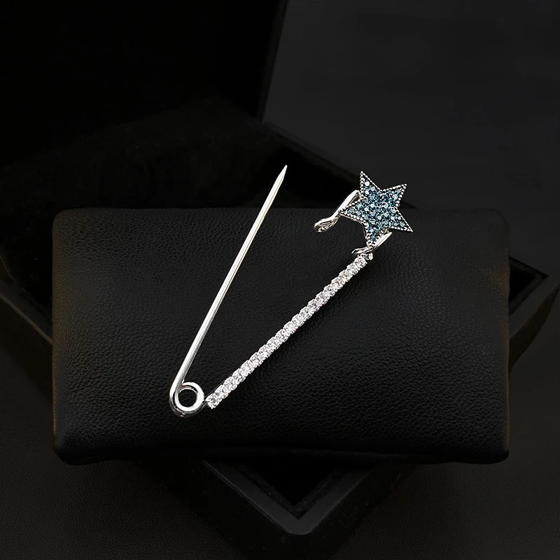 

Fashion Brooch All-Match Star Cardigan Pin Women Suit Accessories Waist Big Pin Fixed Clothing Sweater Rhinestone Jewelry Gifts