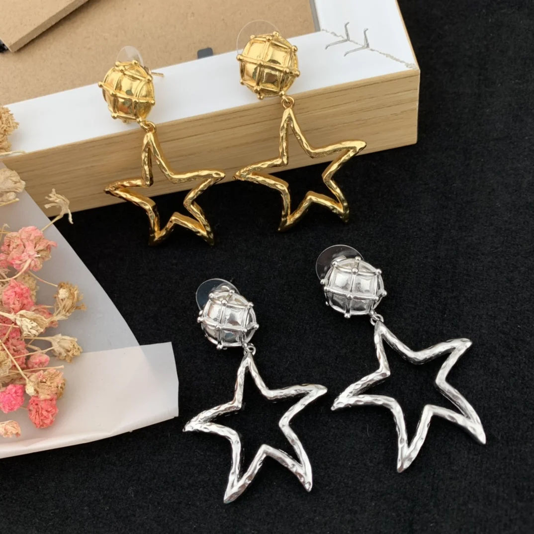 

European and American popular round hanging hollow Pentagram earrings