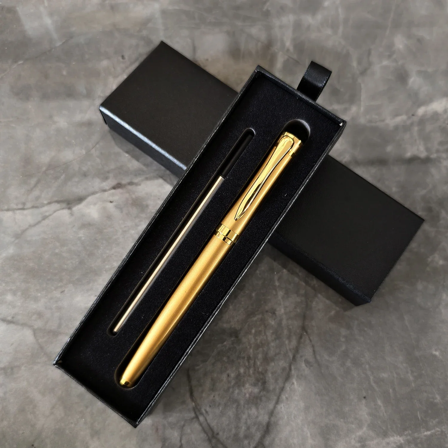 

Роскошные металлические шариковые ручки с зажимом для подписи, шариковые ручки для делового письма, офисные канцелярские принадлежности, индивидуальный логотип, футляр с именем, подарок
