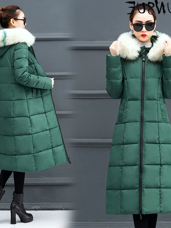 

Куртка женская зимняя с капюшоном и меховым воротником, х/б