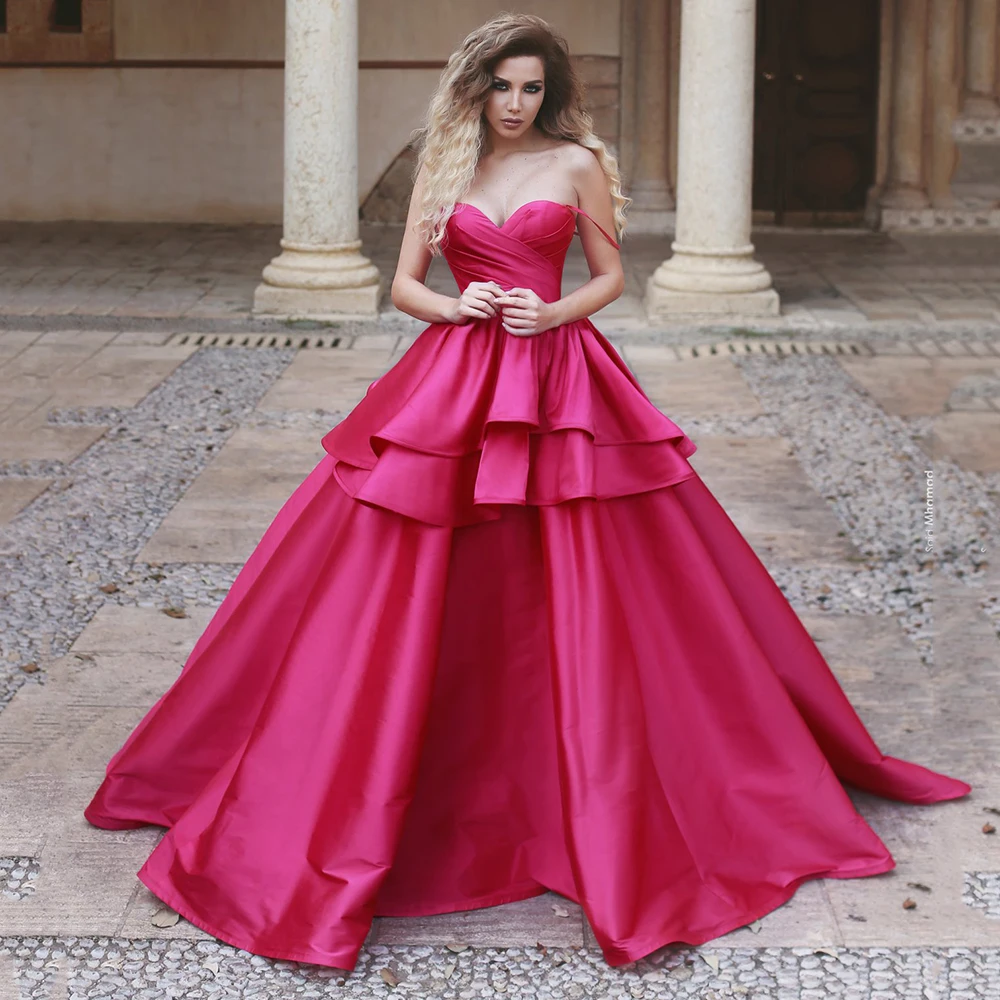 

2022 Fuschia Spaghetti Strap Prom Dresses Tiered Ball Gown Long Evening Gowns Formal Party Dress Vestido de Festa