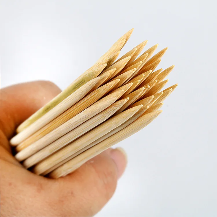 

100pcs Natural Bamboo Sticks Disposable BBQ Bamboo Sticks Spicy Hot Tools