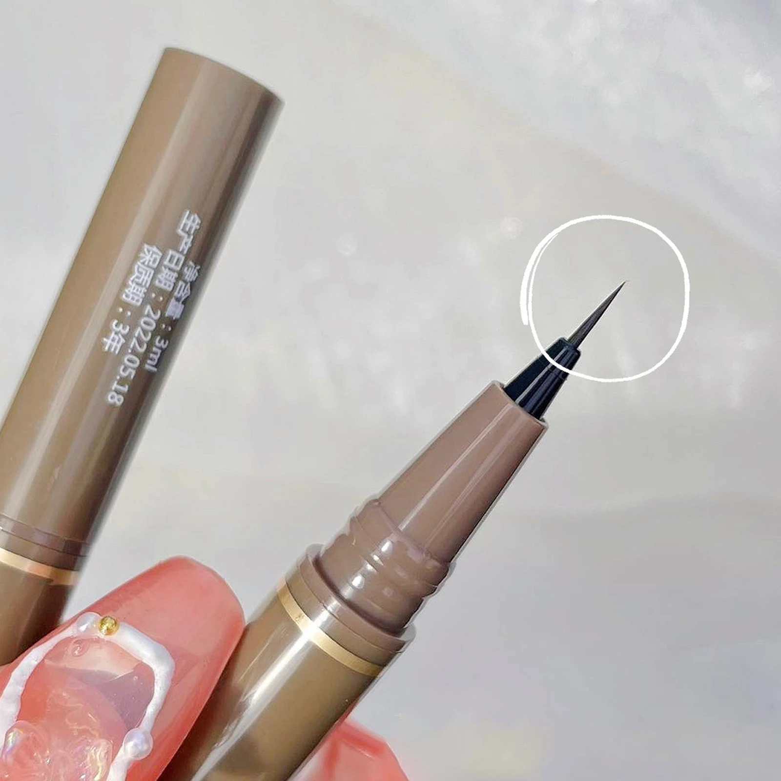 

4 Colors Women Fashion Long-lasting Eyeliner Pencil Color Waterproof Precision Long-lasting Liquid Eye Make Up Tools