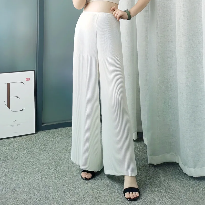 

Plus Size Stretched Pleated Wide Leg Pants For Women European And American Style Elegant Office Lady Brief Pleated Trousers
