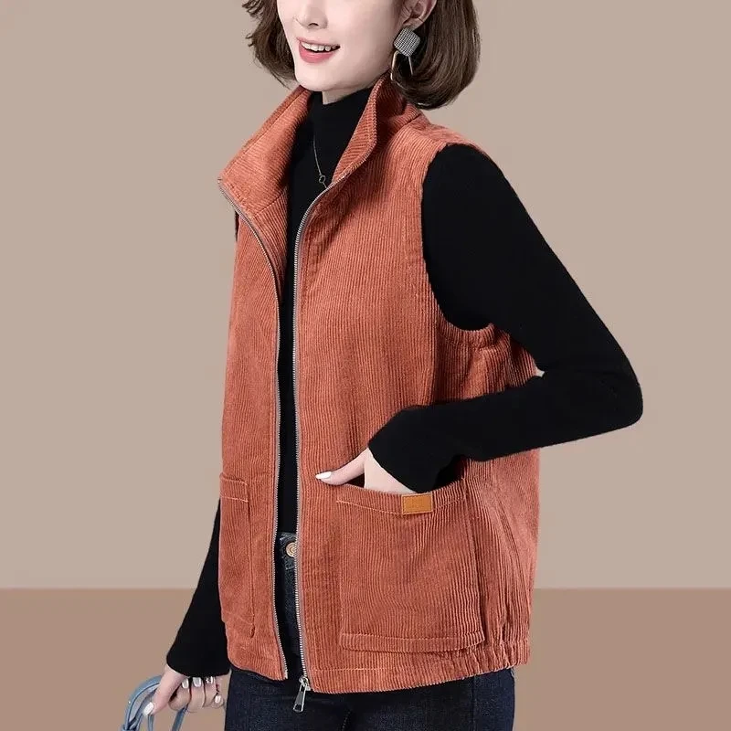 Женский вельветовый жилет на молнии короткий размеры до 5XL