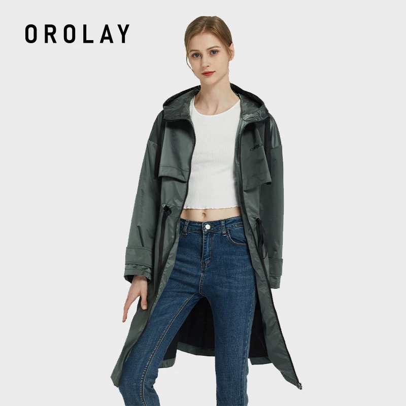 Фото Женский непромокаемый тренчкот Orolay с капюшоном, уличная ветровка с завязкой на талии, легкий дождевик №1