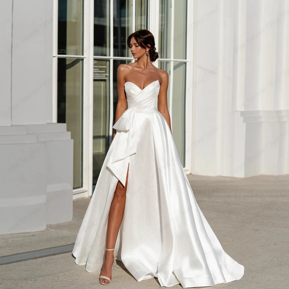 

Ivory Strapless Wedding Dresses with Pleat Sweetheart Backless Bridal Gowns Stretch Satin Sweep Train Vestidos De Novia