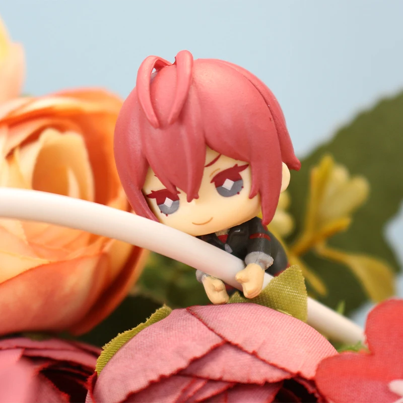 Фото Оригинальные капсульные игрушки Bandai Gashapon: коллекционная фигурка Disney Twisted Wonderland, мини-модель, подарок №3