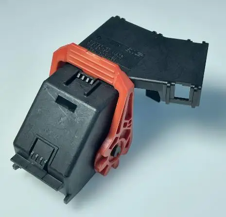 

2278586 -2 2278585 -2 Разъем крышки Разъем 67 отверстий Новый и оригинальный