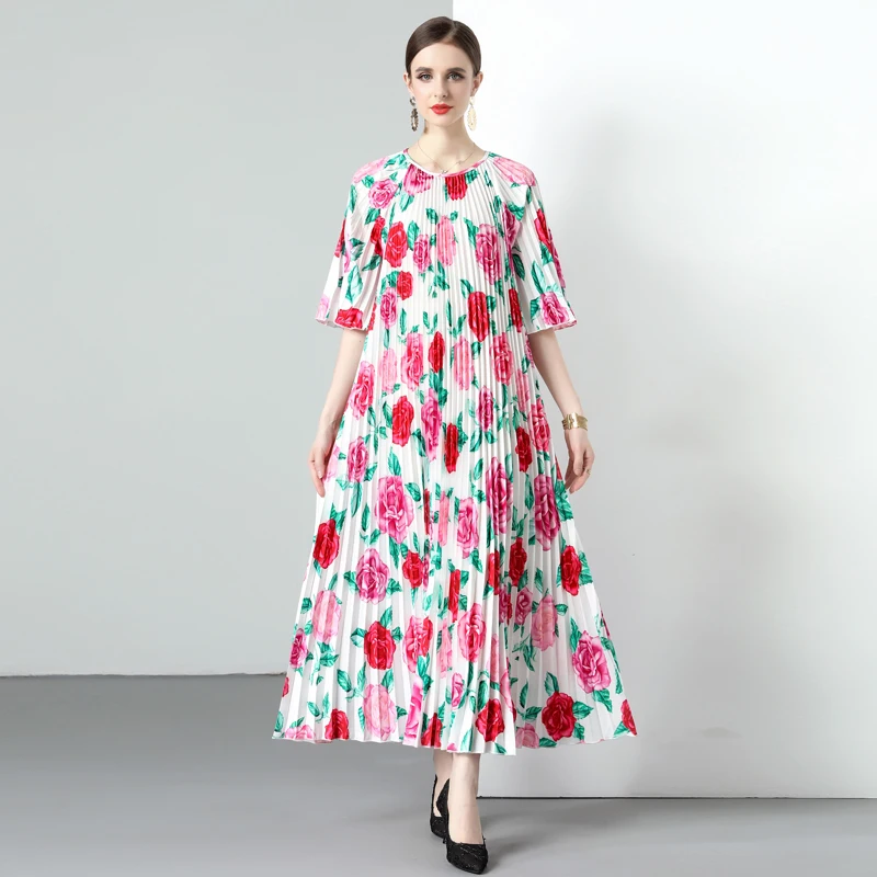 Женское плиссированное платье с круглым вырезом универсальное свободное