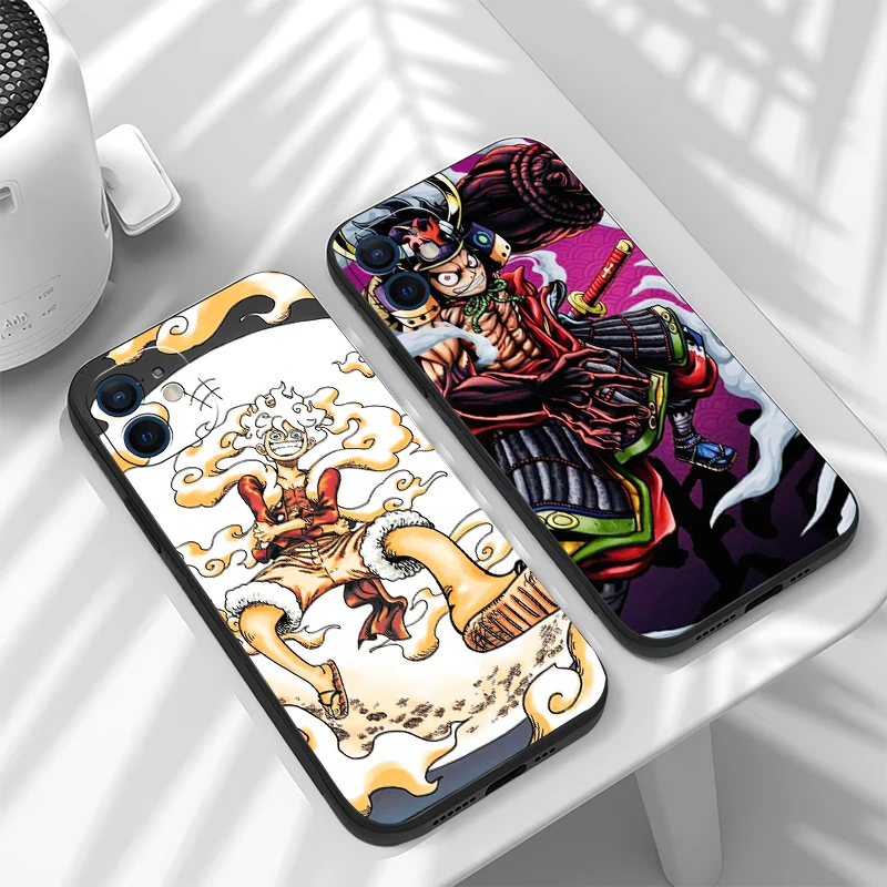

Japan Anime One Piece Funda Phone Case For iPhone 11 13 12 Pro Max 12 13 Mini X XR XS MAX SE 2020 7 8 6s Plus Celular Black