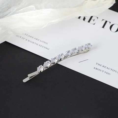 Металлическая заколка MOONBIFFY