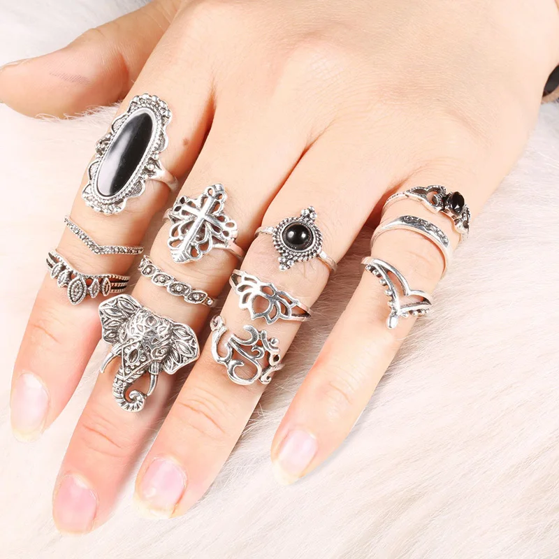 

Bohemian Crystal Zircon Set Ring for Women Jewelry Vintage Hollow Geometric Star Moon Crown Finger Rings Accessories Party Gifts