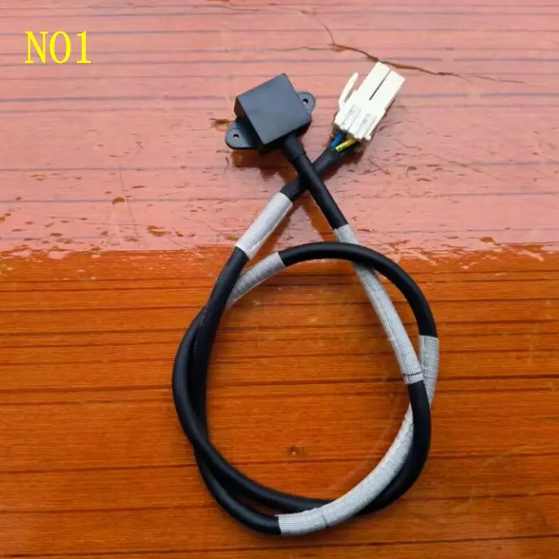 

Датчик балансировки стиральной машины EBD48922810 + переключатель CY120