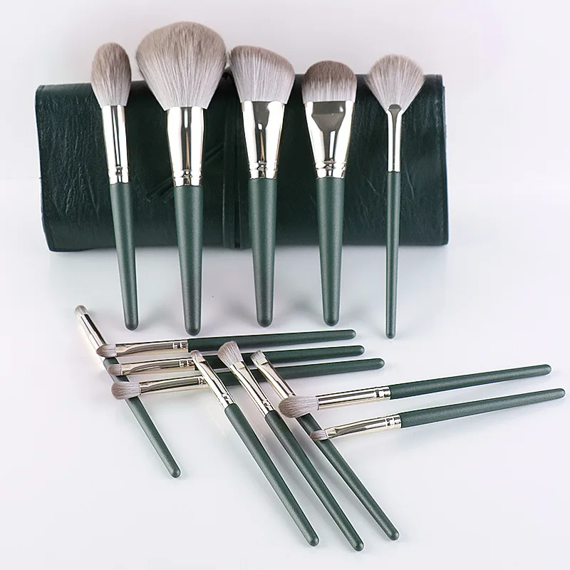 

14 PCs Green Cloud Makeup Brush Set Soft Wooden Handle Cangzhou Beauty Tools Complete Set for Beginners Makeup Brush Makeup