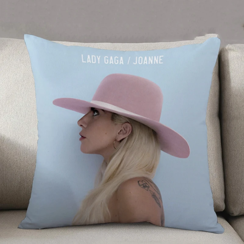 

Наволочки для диванных подушек Lady Gaga 45*45