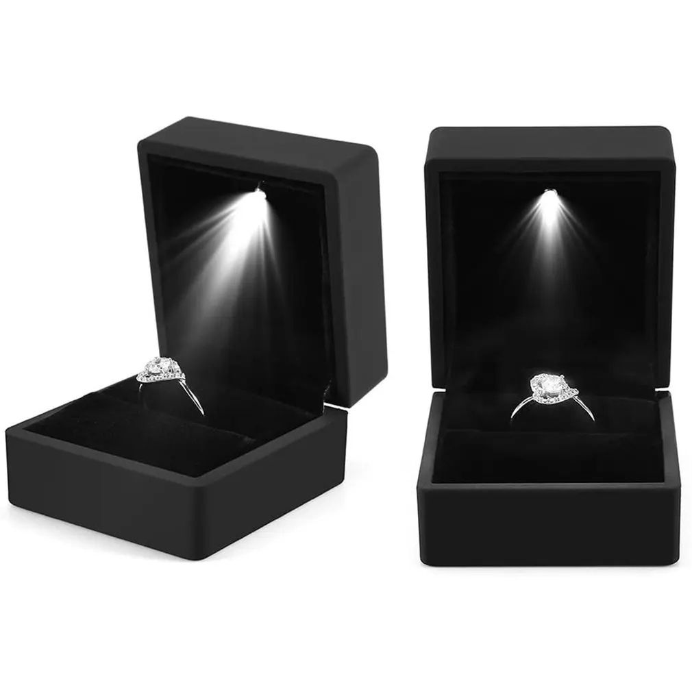 

High-end Ring Box With Led Light Diamond Ring Box Earrings Necklace Gift Box Flannel Storage Luminous Wedding Jewelry Box