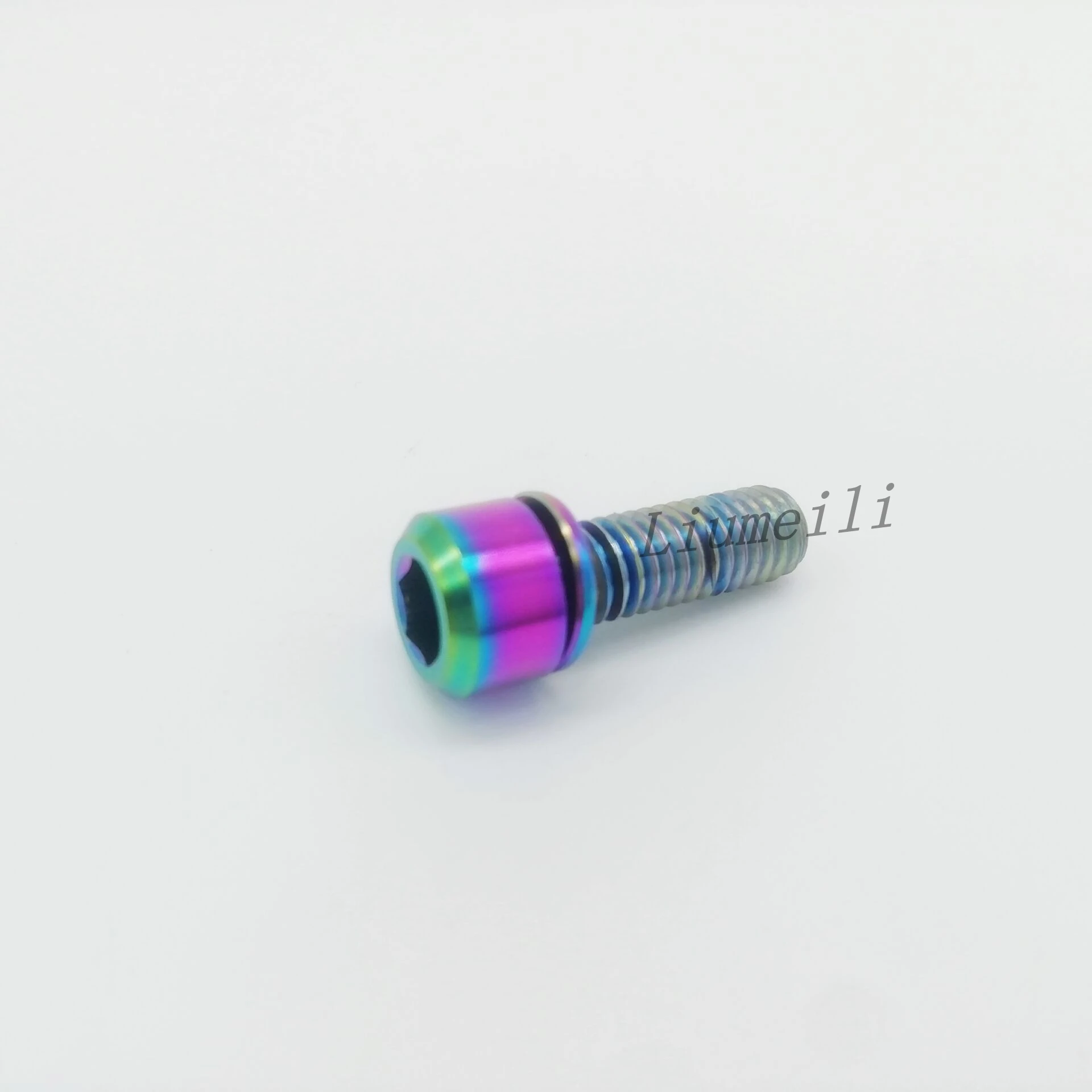 

Лиумеили титановые болты M6x16 18 20 25 30 мм