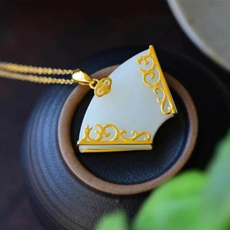 

Natural White Jade Hand Carved Ping An Jade Pendant Boutique Jewelry Men's and Women's Gold-plated Necklace Collarbone Chain