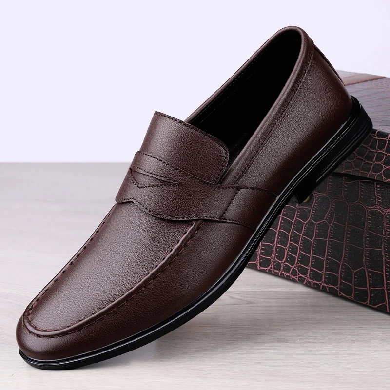 

Men Casual Shoes slip on Fashion Loafers Moccasins Man Flats Comfortable Male Driving genuine Leather Shoes Chaussure Homme Cuir