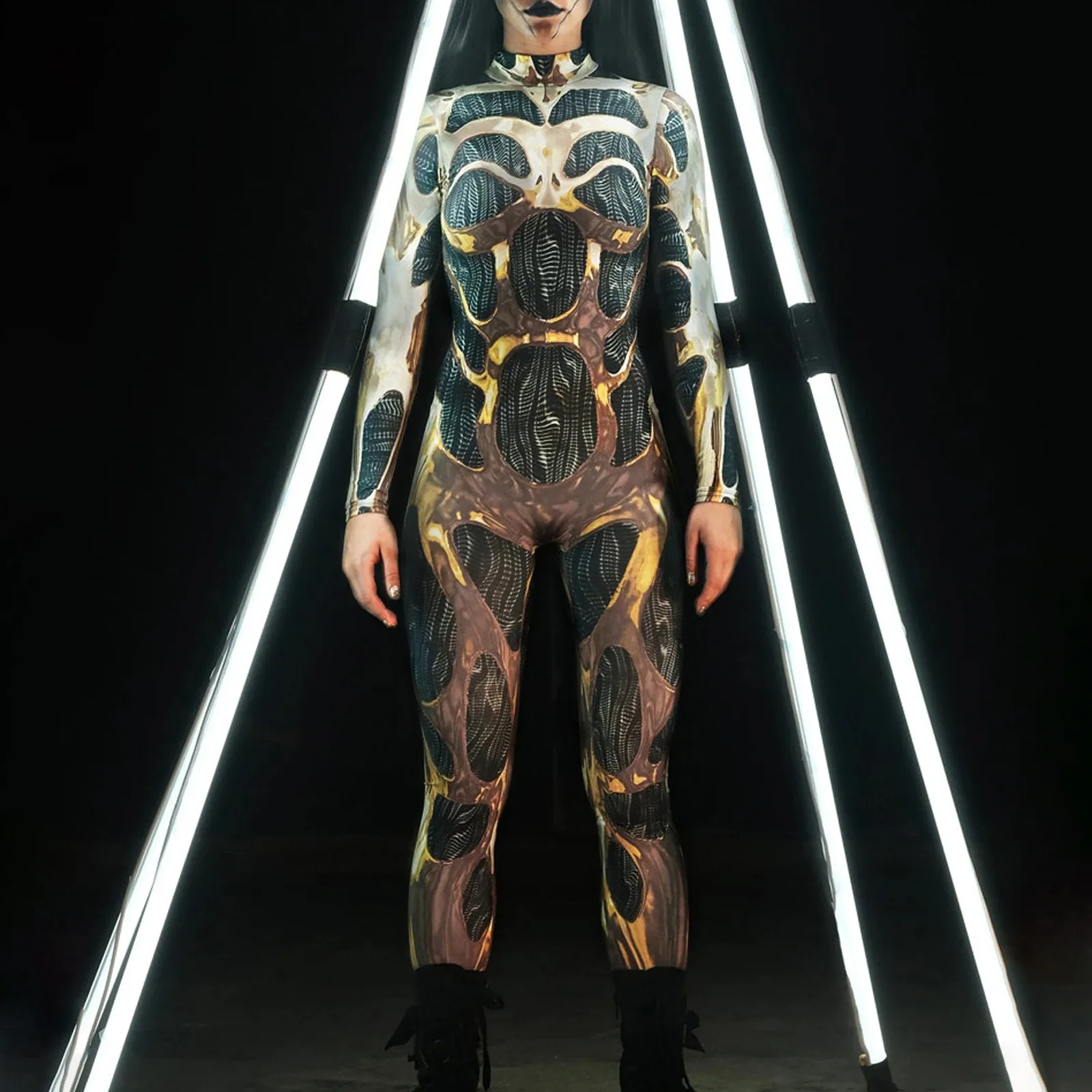 

Женское боди на молнии сзади с 3D-принтом