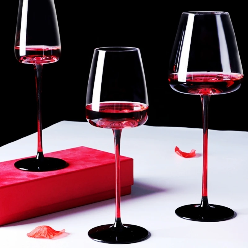 

Crystal handmade cup red bow tie red wine cup Burgundy goblet home red and black pole wine cup set