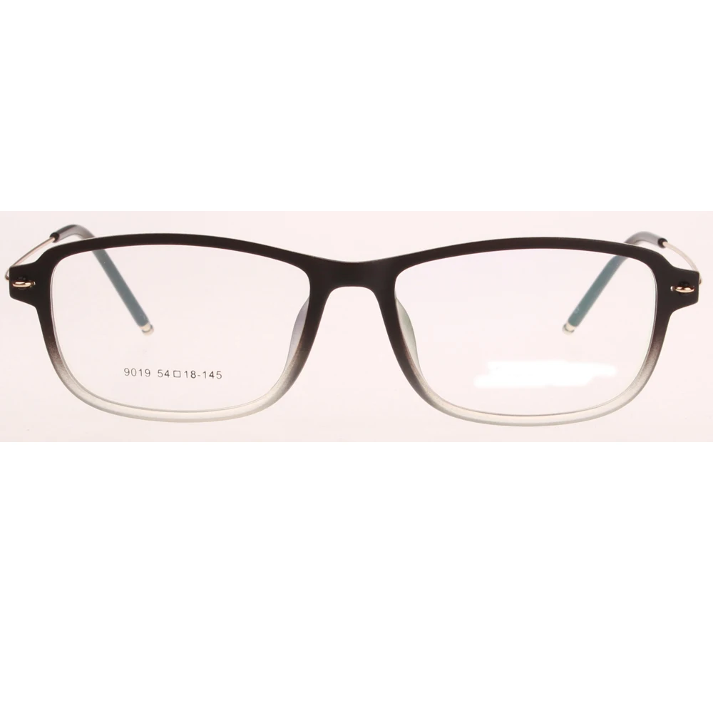 Очки для женщин большого размера можно положить линзы чтения по рецепту при