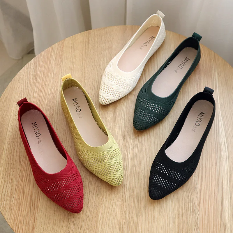 

Fashion New Mesh Shoes Solid Women Thick Sole Light Casual Loafer Shoes Flats Hollow Breathable Women Flat Pointed Tip Shoes