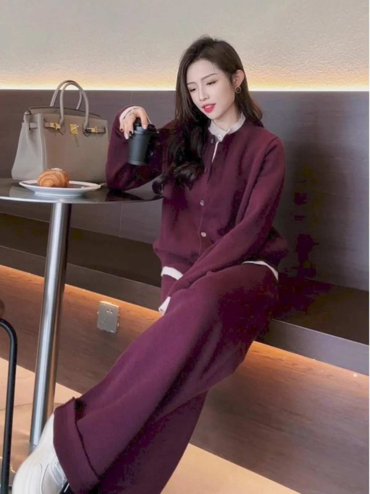 Модная женская одежда больших размеров осенне-зимний новый простой комплект Sle