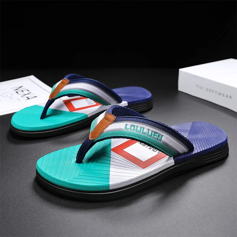 2024 новые летние модные шлепанцы для мужчин уличные удобные мужские пляжные
