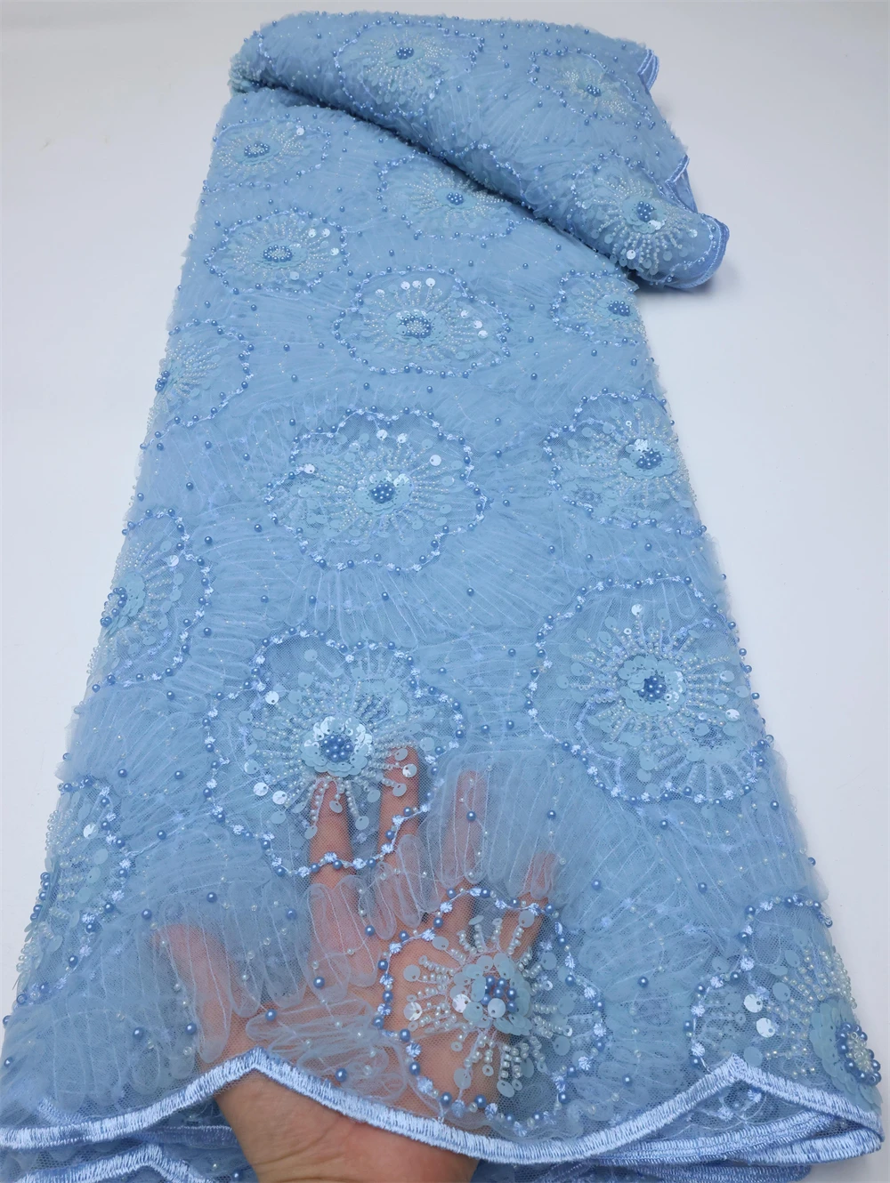 

PGC Luxury Tulle Lace With Sequins African Lace Fabric 2022 High Quality Nigerian Mesh Lace Fabric Net Lace For Dress LY570